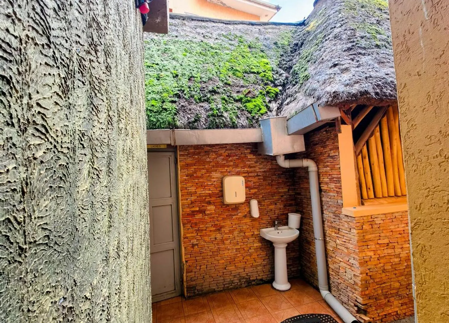 Fancy Hotel Munyonyo Kampala