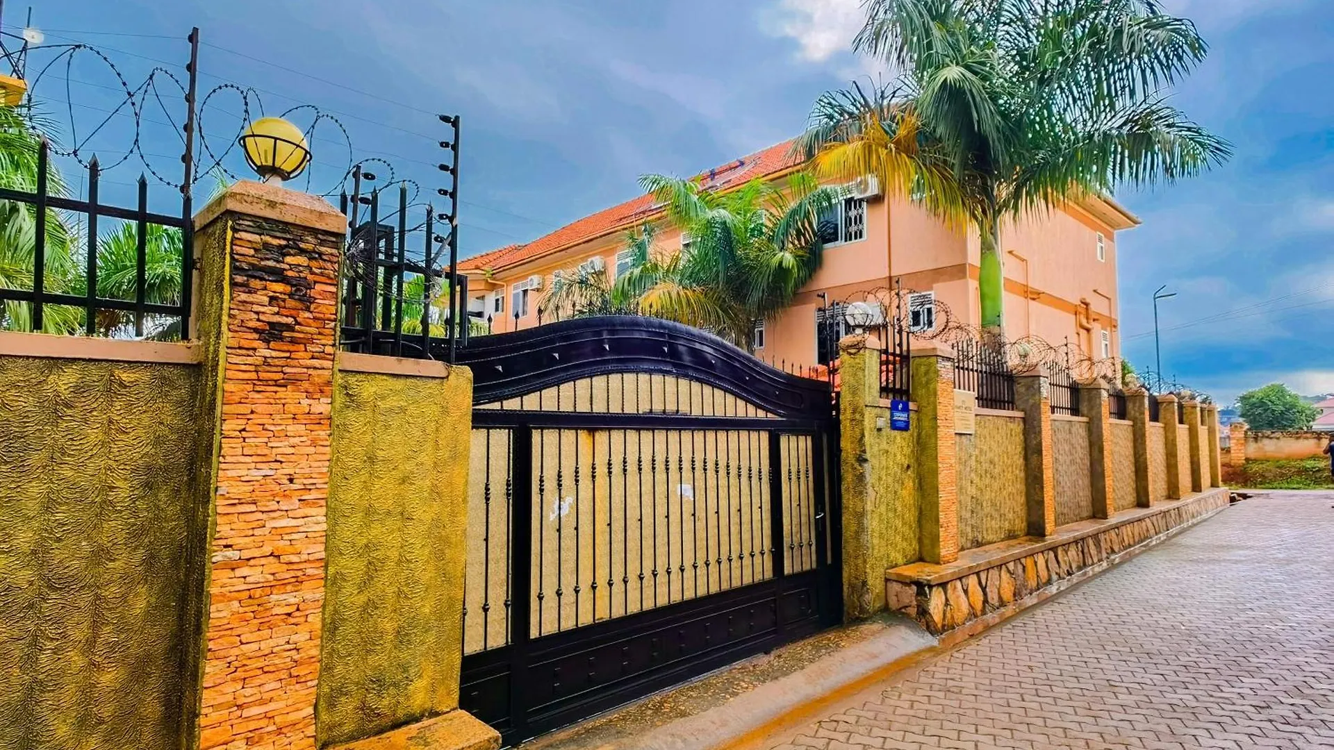 Fancy Hotel Munyonyo Kampala